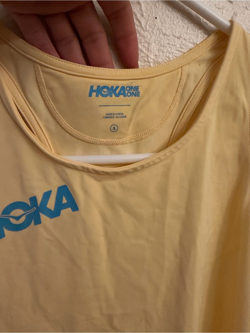 Hoka One One Women's Light Yellow Racerback Tank with Teal Logo - Picture 4 of 7